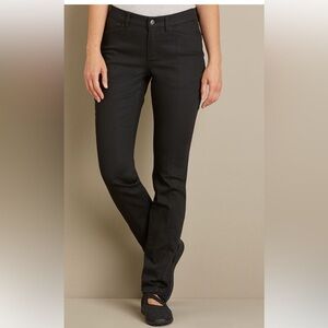 NWOT Duluth Trading Co. Dyehard denim slim leg jeans sz 14x31 84812